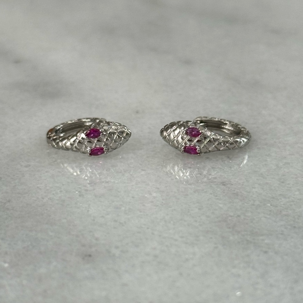 Sterling Silver Snake Huggie Hoop Pink Crystal Earrings
Brand New - Picture 1 of 5